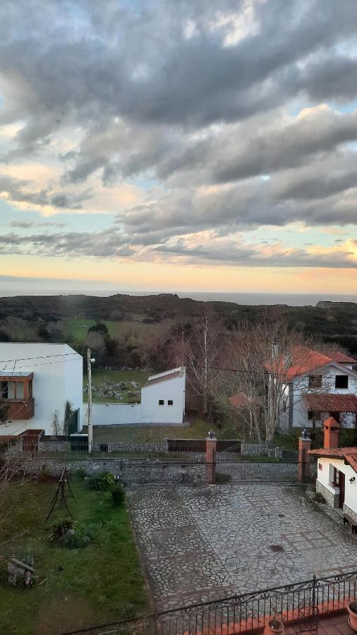 La Casona De Villanueva De Pria Exteriör bild
